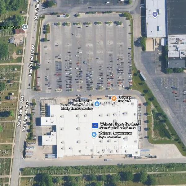 Satellite view of the Walmart Supercenter and its parking lot on Des Plaines Avenue in Forest Park